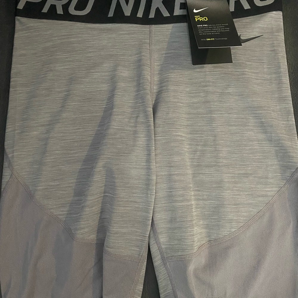 Nike Women's Core 365 Pro 8" Short